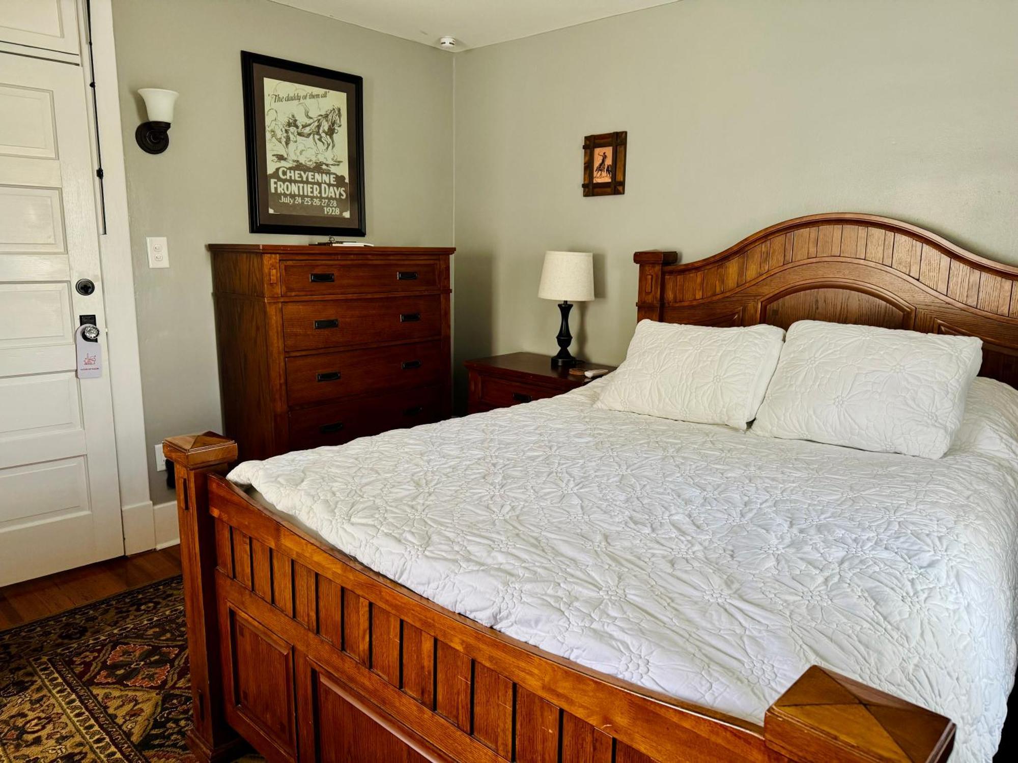 Hudson House Bed And Breakfast Wheatland Exterior photo